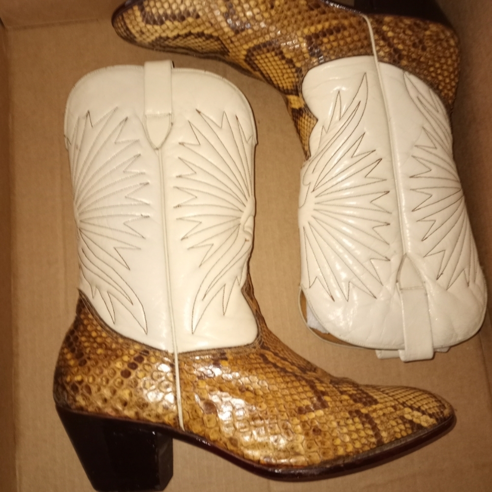 Men cowboy Gorgio Brutini boots